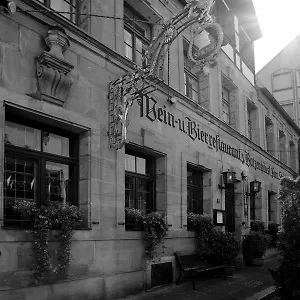 *** Szálloda Steichele & Weinrestaurant Németország